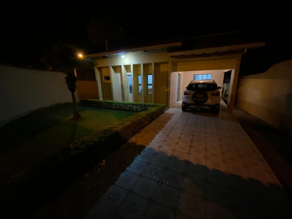 Casa Em Caldas Novas Villa Екстериор снимка